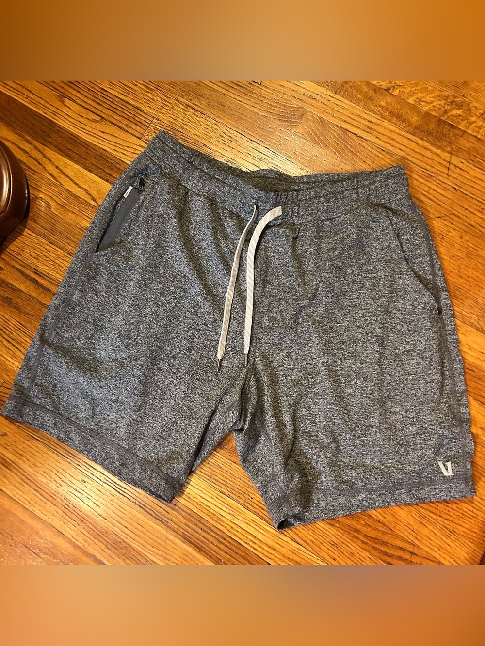 Vuori Shorts